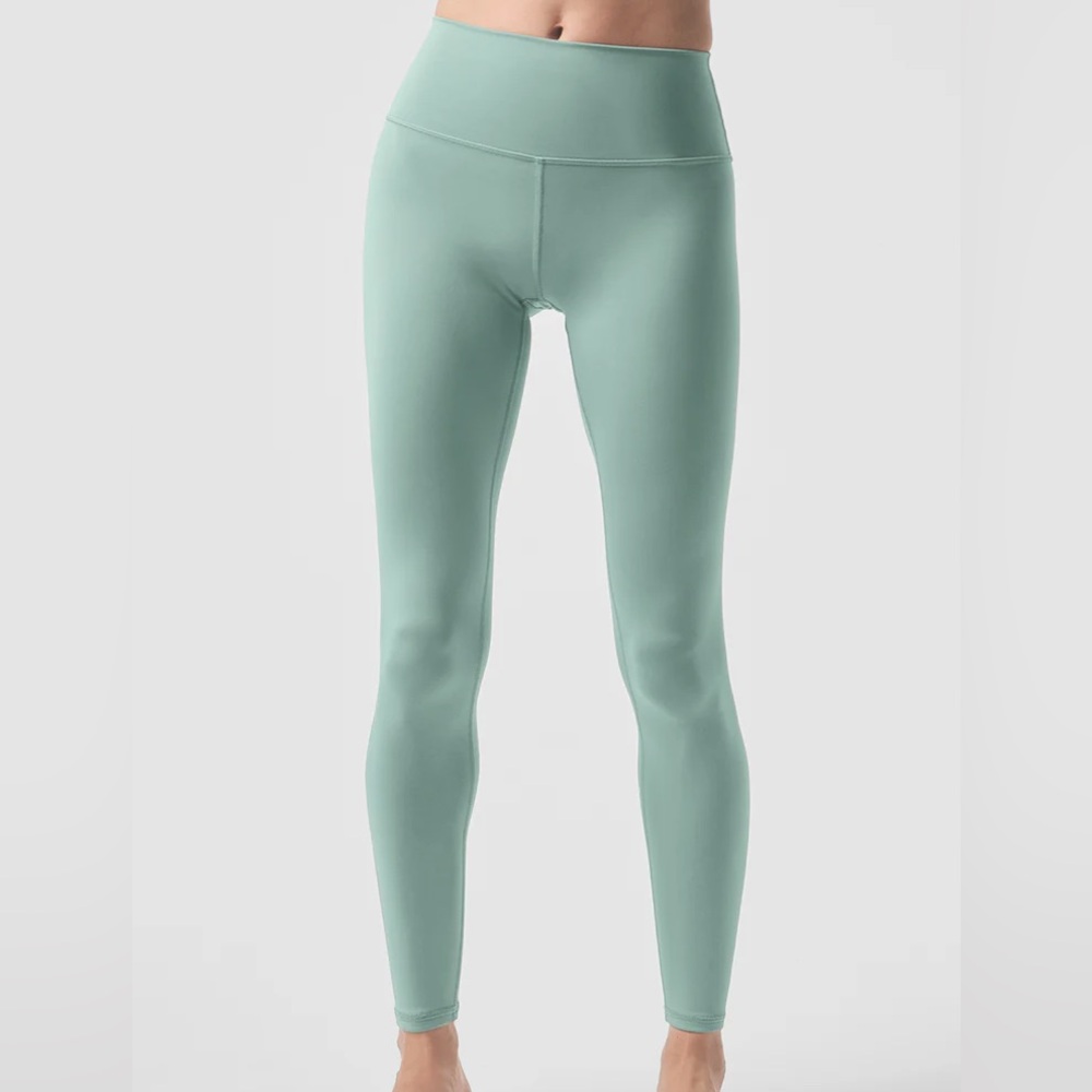 Alo Yoga High Rise Airlift Leggings Honeydew Size XS
